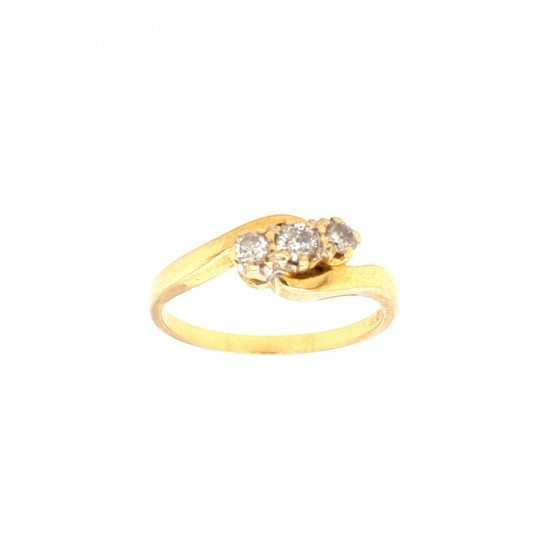 Pre Owned 18ct Diamond 3 Stone Twist Ring ZL47 Pre Owned 18ct Diamond 3 Stone Twist Ring ZL47