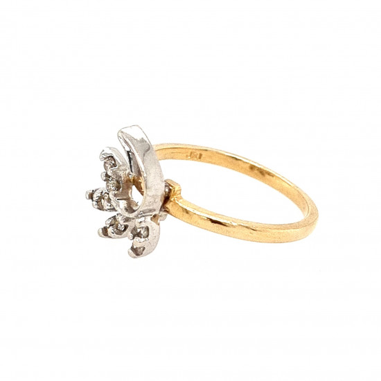 Pre Owned 14ct Diamond Leaf Design Ring ZAK379 Pre Owned 14ct Diamond Leaf Design Ring ZAK379