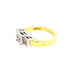 Pre Owned 18ct Diamond Ring ZL281