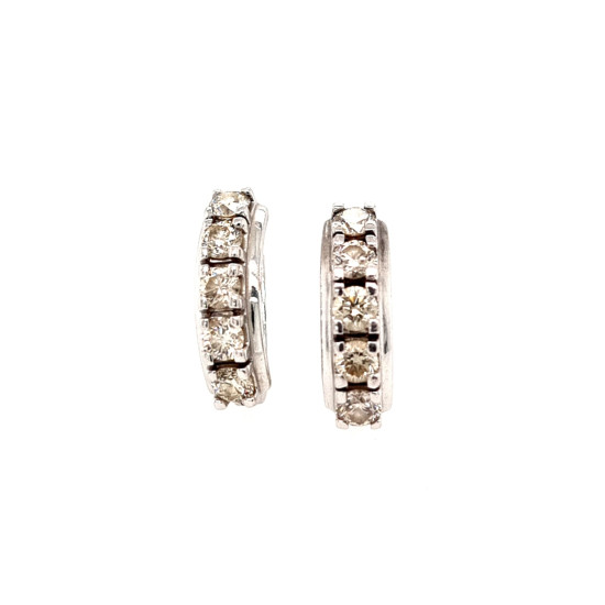 Pre Owned 18ct White Gold Diamond Set Earrings 1.3 Carat ZL439 Pre Owned 18ct White Gold Diamond Set Earrings 1.3 Carat ZL439