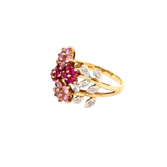 Pre Owned 9ct Multigem Flower Ring ZL667 Pre Owned 9ct Multigem Flower Ring ZL667