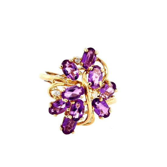 Pre Owned 9ct Amethyst and Diamond Cluster Ring ZM930 Pre Owned 9ct Amethyst and Diamond Cluster Ring ZM930