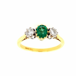 Pre Owned 18ct Diamond and Emerald Ring ZM951